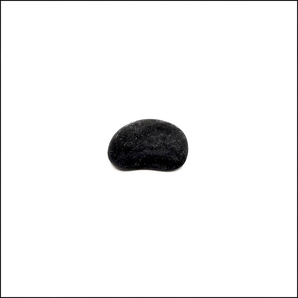 Pebble - kidney shaped, black