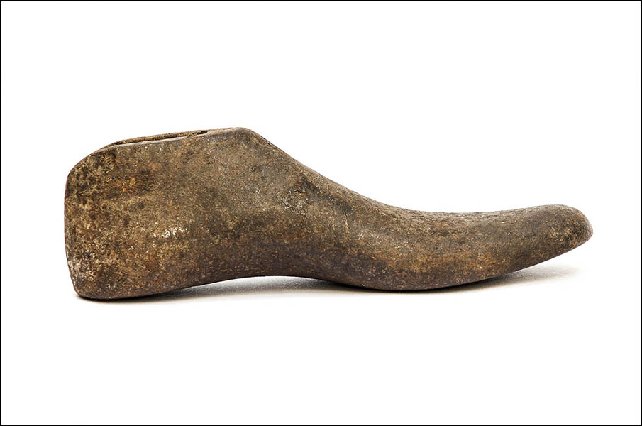 Shoe Last - Cobblers cast iron form - rusted antique